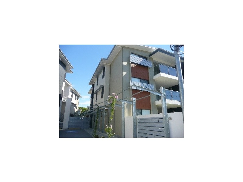 213/83 Lawson Street, Morningside QLD 4170