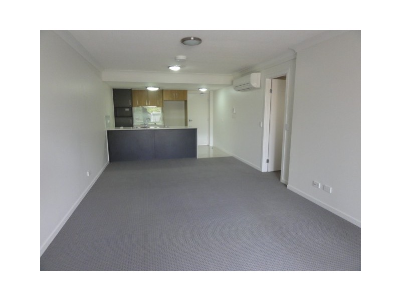 213/83 Lawson Street, Morningside QLD 4170