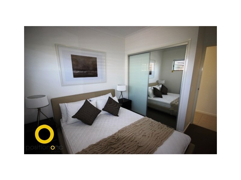 8/24 Rawlins Street, Kangaroo Point QLD 4169