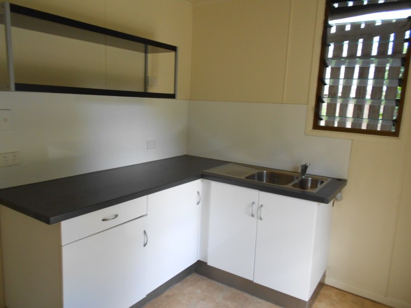 121 Fairfield Road, Fairfield QLD 4103