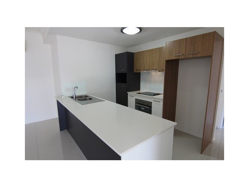 101/83 Lawson Street, Morningside QLD 4170