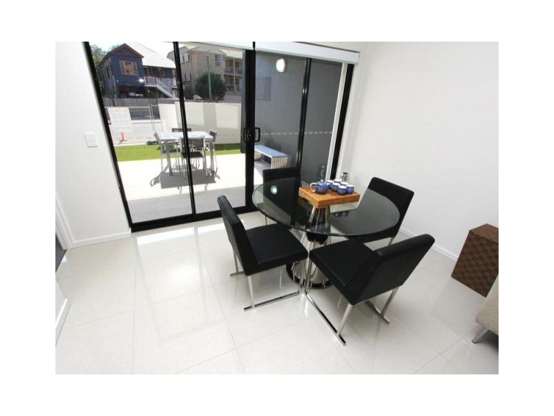 101/83 Lawson Street, Morningside QLD 4170