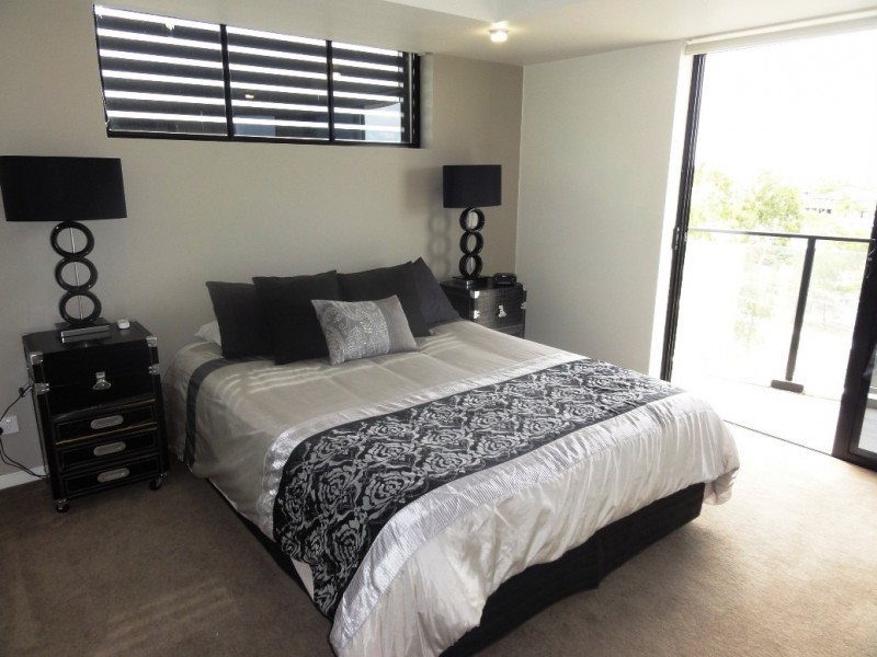 203 Shore Street, Cleveland QLD 4163