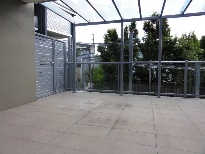 216/83 Lawson Street, Morningside QLD 4170