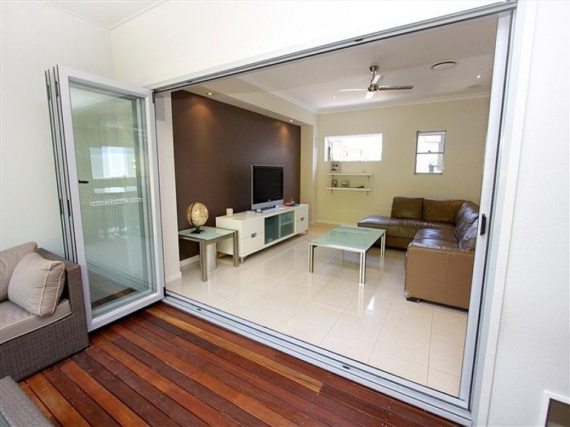 33 Jersey Street, Morningside QLD 4170