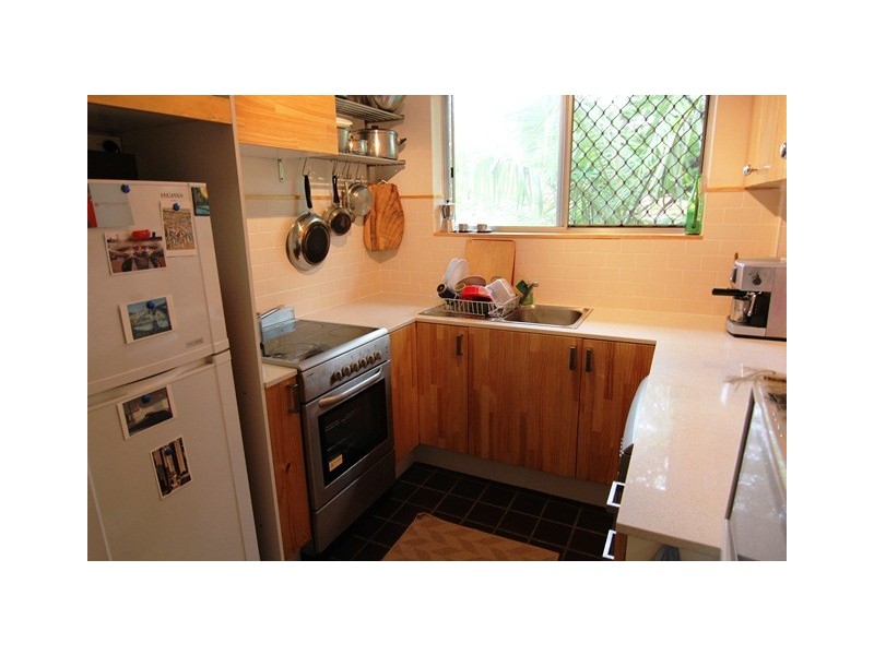 6/10 Stirrat St, Coorparoo QLD 4151