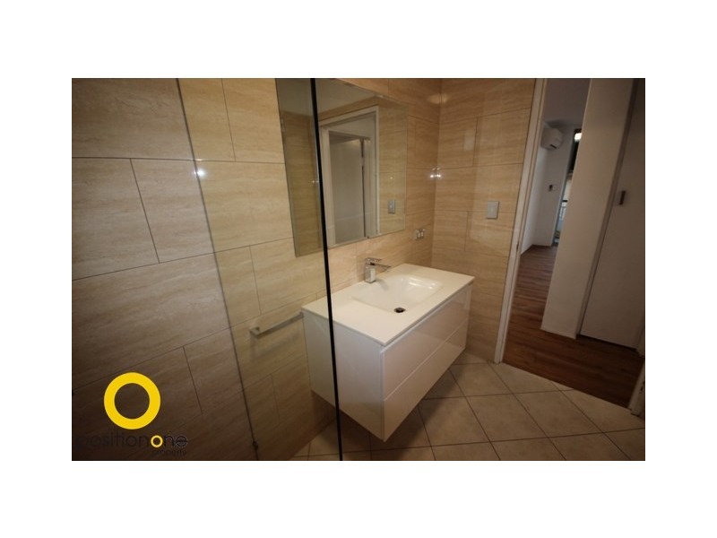 2/90 French Street, Coorparoo QLD 4151