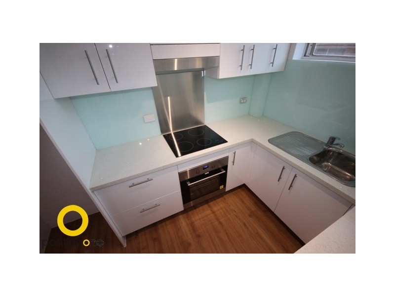 2/90 French Street, Coorparoo QLD 4151