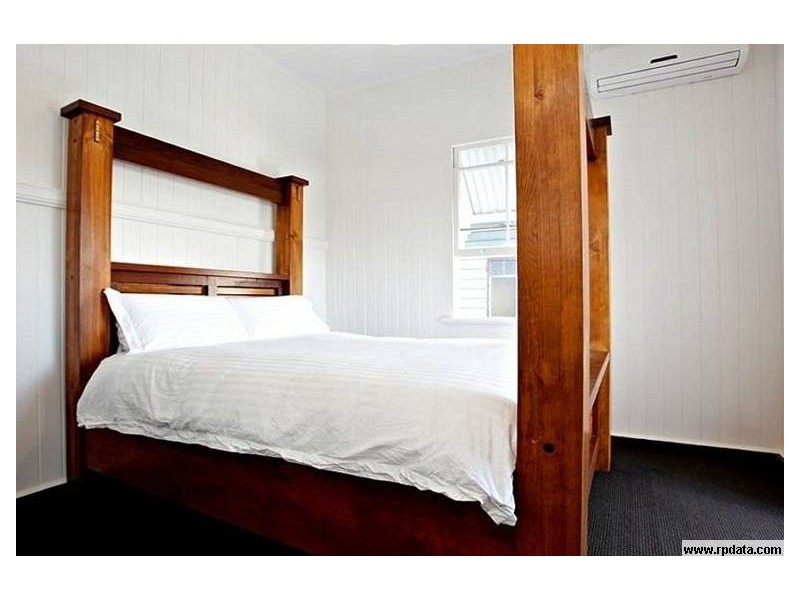 984 Stanley Street East, East Brisbane QLD 4169