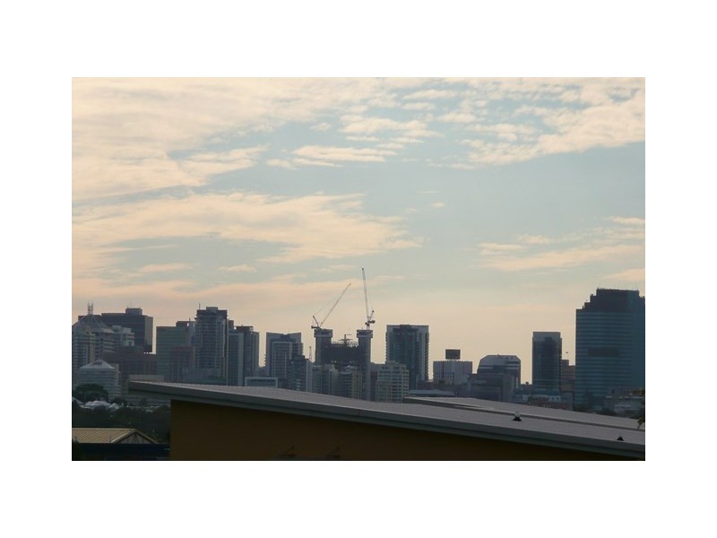 4/7 Robinson St, Coorparoo QLD 4151