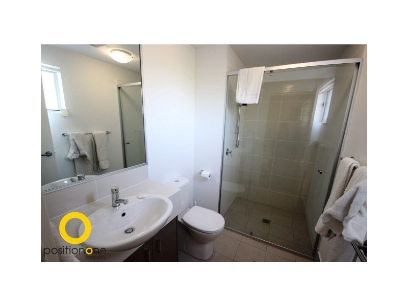 8/24 Rawlins Street, Kangaroo Point QLD 4169