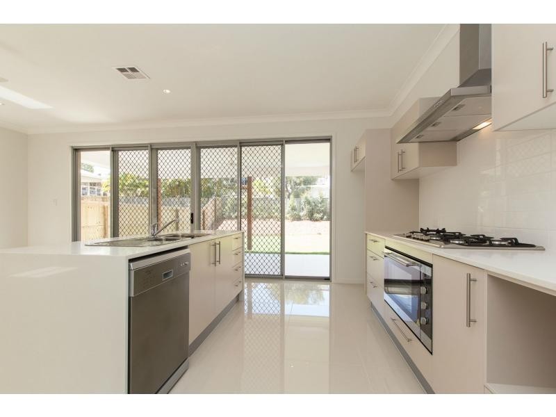 120 Childers street, Wavell Heights QLD 4012