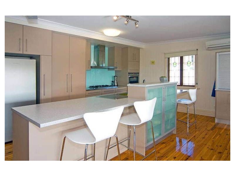 77 Warilda, Camp Hill QLD 4152