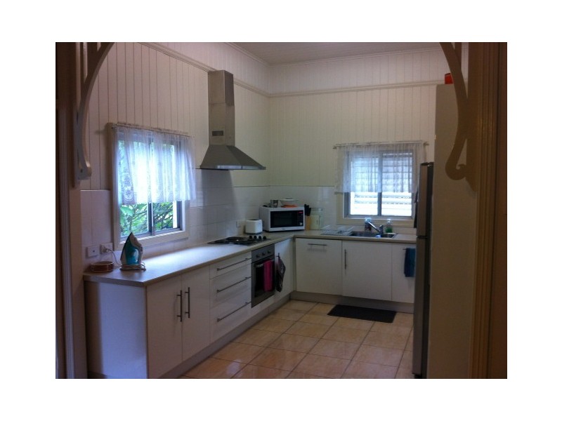 373 Cornwall Street, Greenslopes QLD 4120