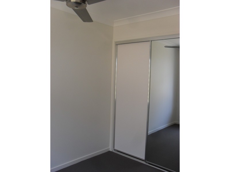 41 Springfield Boulevard Central, Springfield Lakes QLD 4300