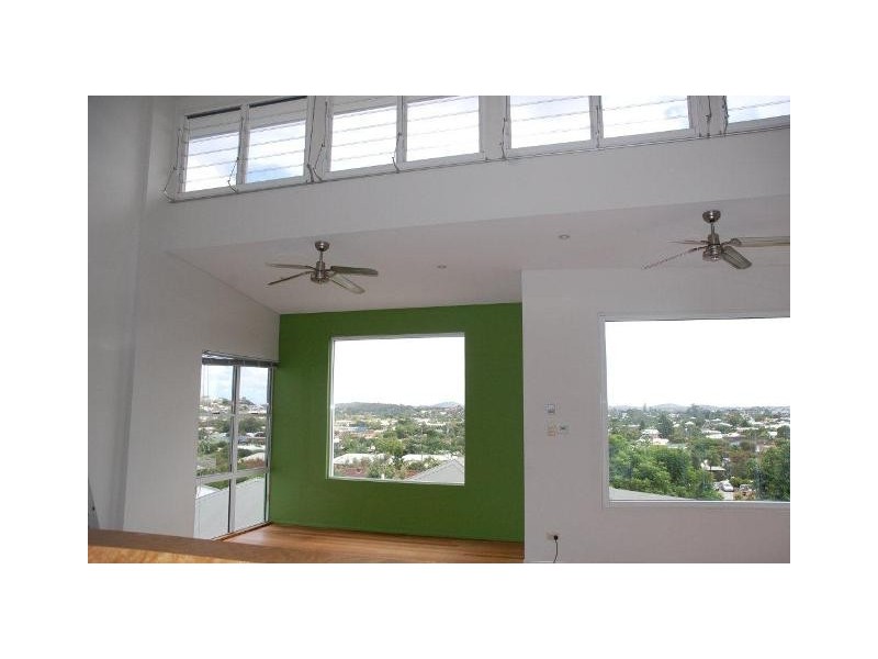 28 Pine Street, Bulimba QLD 4171