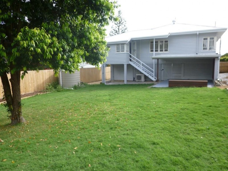 21 Barker Street, Wavell Heights QLD 4012