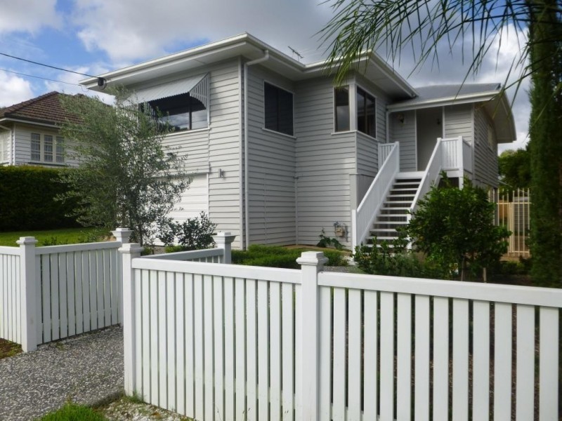 21 Barker Street, Wavell Heights QLD 4012