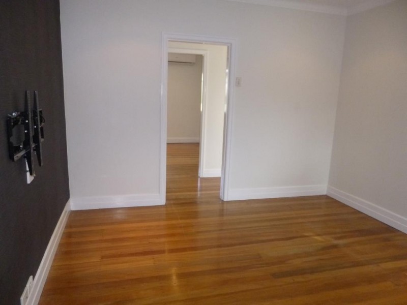 21 Barker Street, Wavell Heights QLD 4012