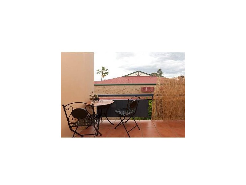 5/29 Lilly Street, Greenslopes QLD 4120