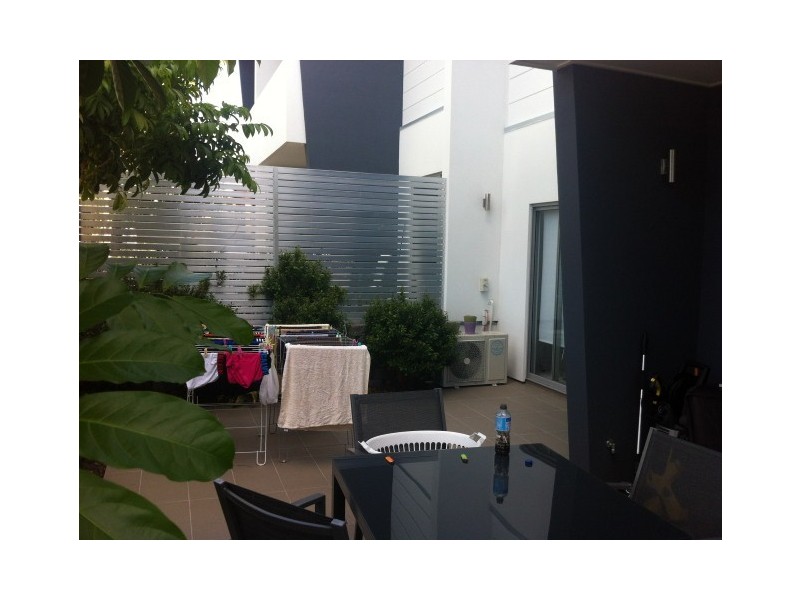 18/101 Jones Road, Carina QLD 4152