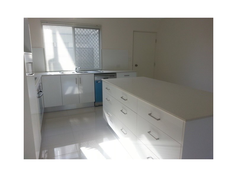 4/51 Dibar Street, Wynnum QLD 4178