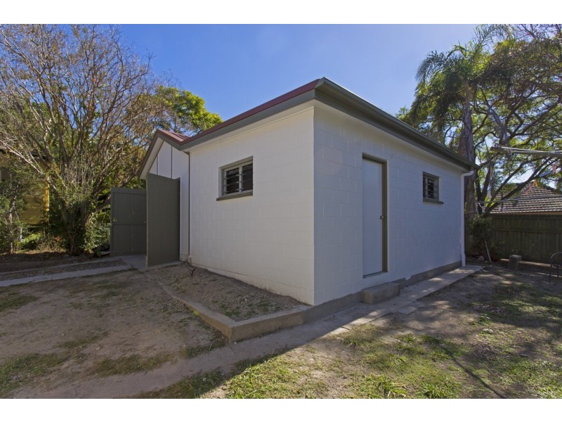 12 Glencoe Street, Tarragindi QLD 4121