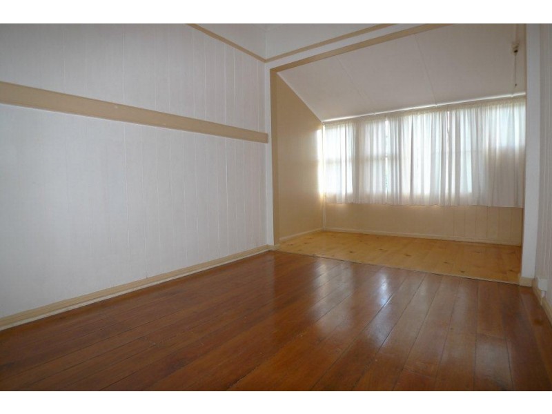 157 Thornton Street, Raceview QLD 4305