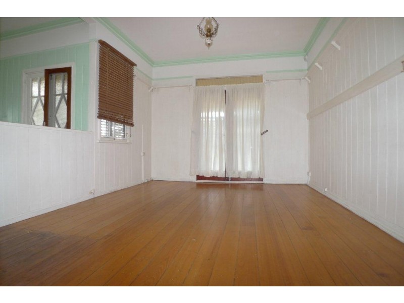 157 Thornton Street, Raceview QLD 4305