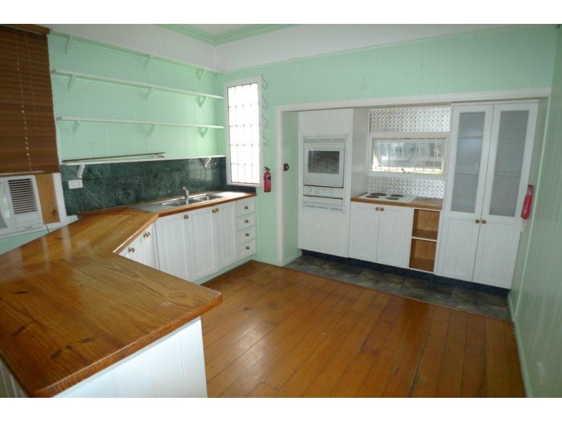 157 Thornton Street, Raceview QLD 4305