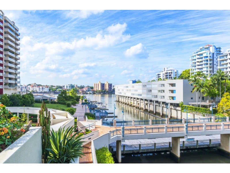 18/35 Ferry Street, Kangaroo Point QLD 4169