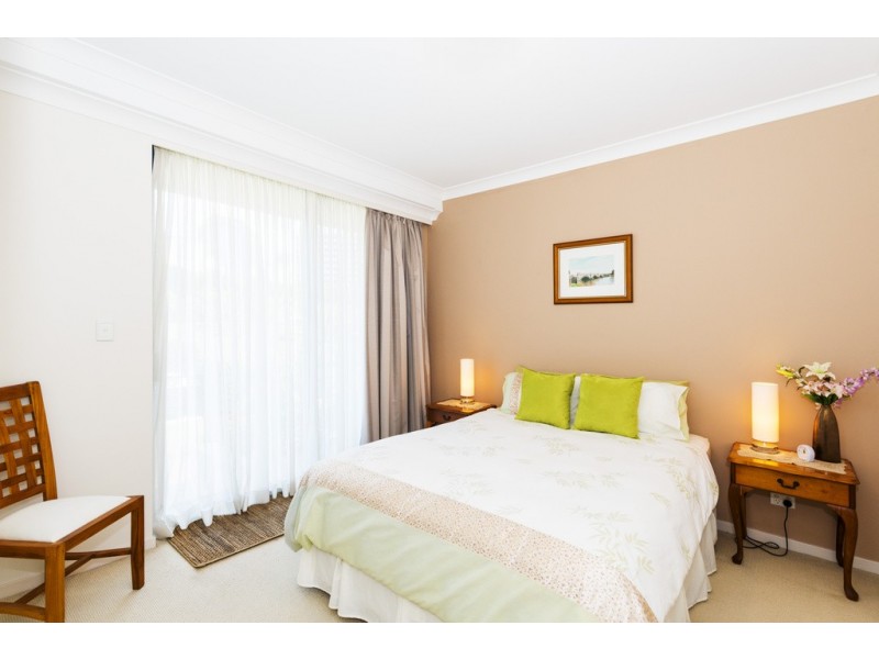 18/35 Ferry Street, Kangaroo Point QLD 4169