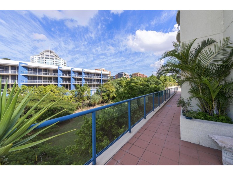 18/35 Ferry Street, Kangaroo Point QLD 4169