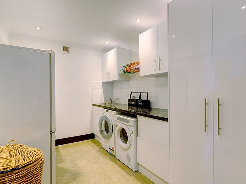 19 Pinecroft Street, Camp Hill QLD 4152