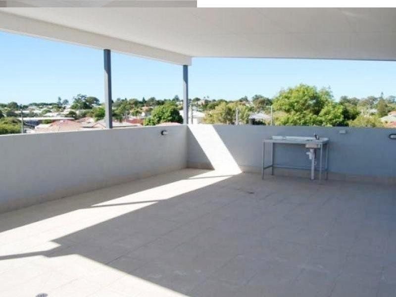 51 Dibar Street, Wynnum QLD 4178