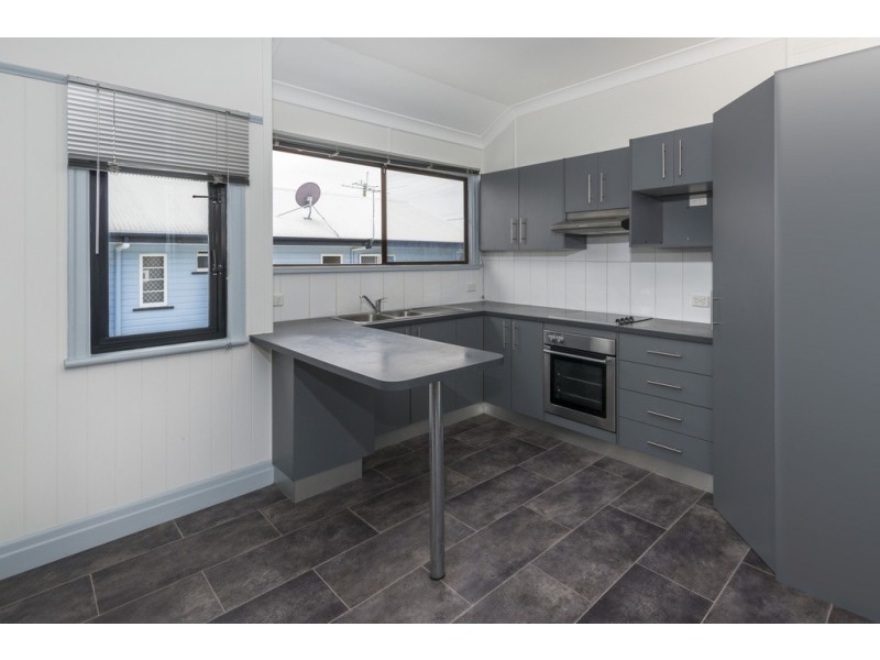 70 Bernecker Street, Carina QLD 4152