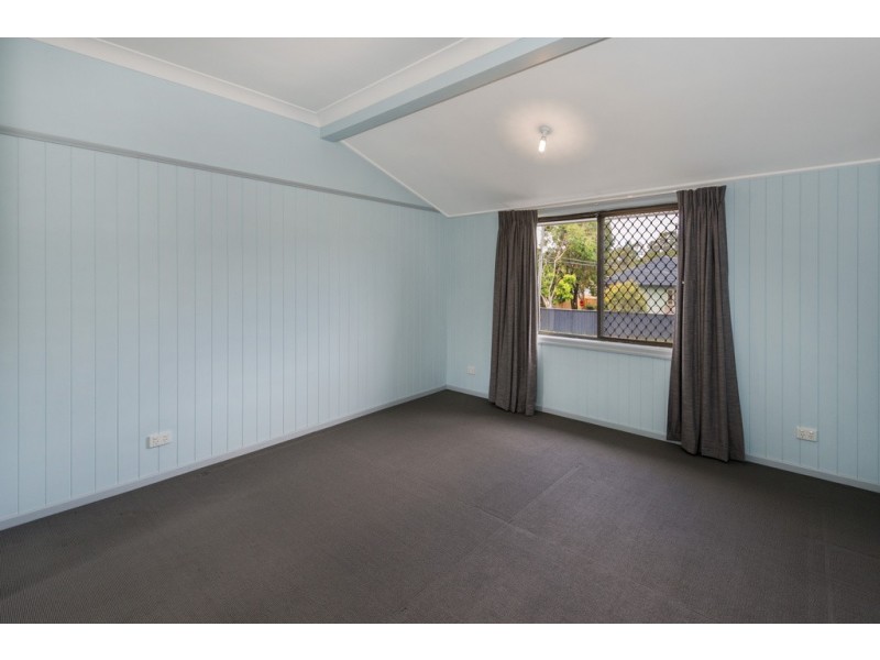 70 Bernecker Street, Carina QLD 4152