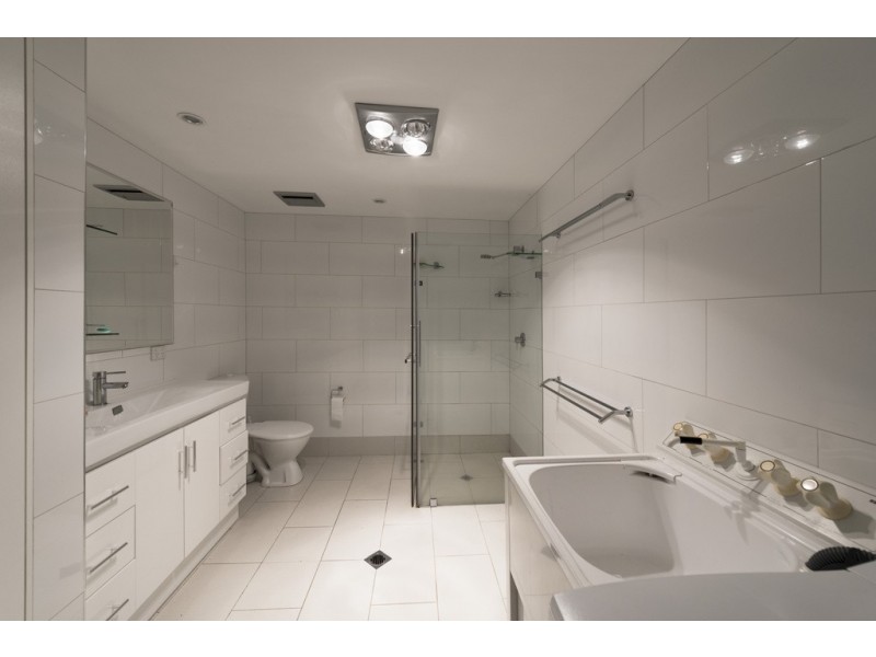 70 Bernecker Street, Carina QLD 4152