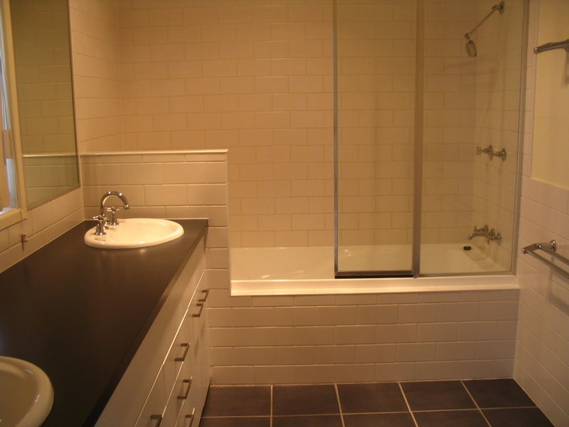 2/7 Cardross Street, Yeronga QLD 4104