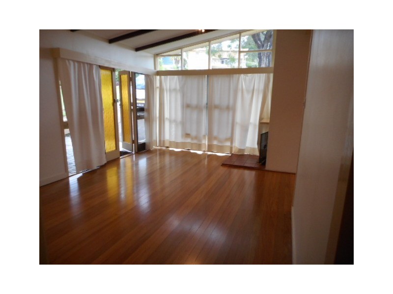 33 Norcombe Street, Carina QLD 4152