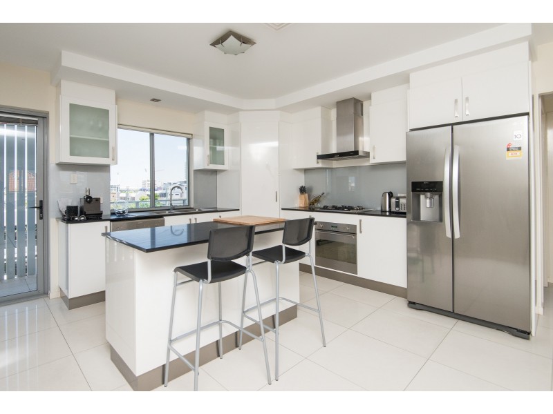 8/215 Wellington Road, East Brisbane QLD 4169