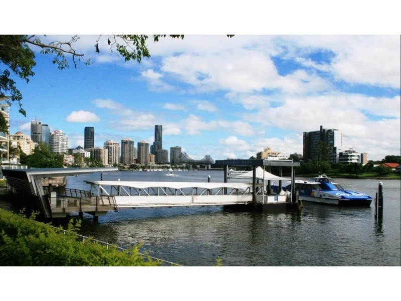 8/215 Wellington Road, East Brisbane QLD 4169 Floorplan