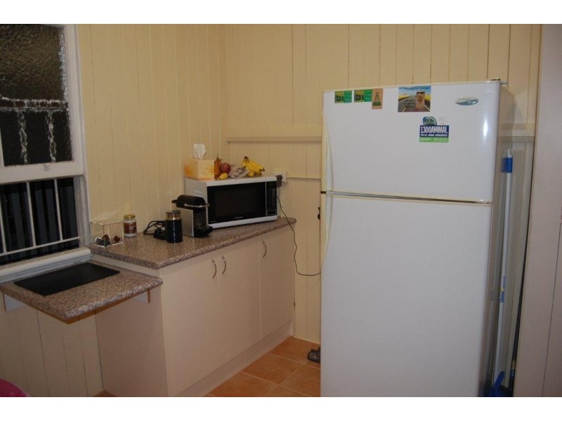 17 Waterton Street, Annerley QLD 4103