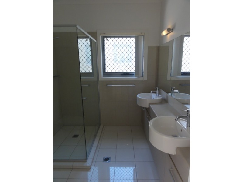 4/1 Robbins Street, Corinda QLD 4075