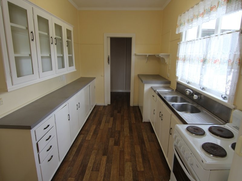 45 Martha Street, Camp Hill QLD 4152