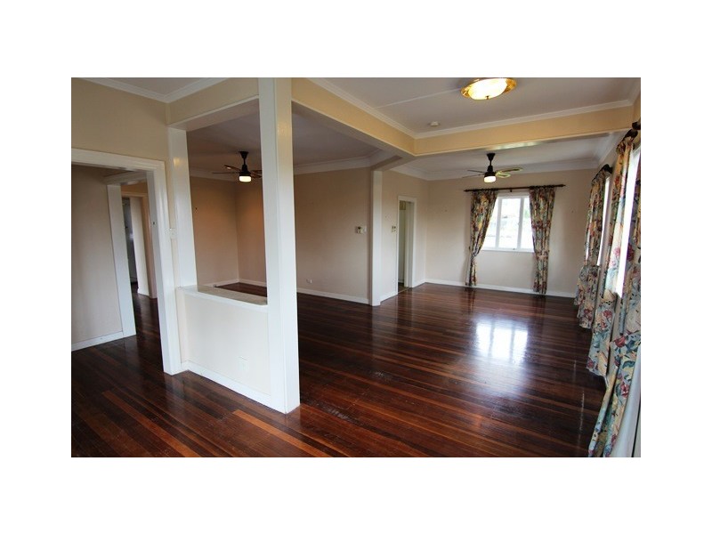 45 Martha Street, Camp Hill QLD 4152