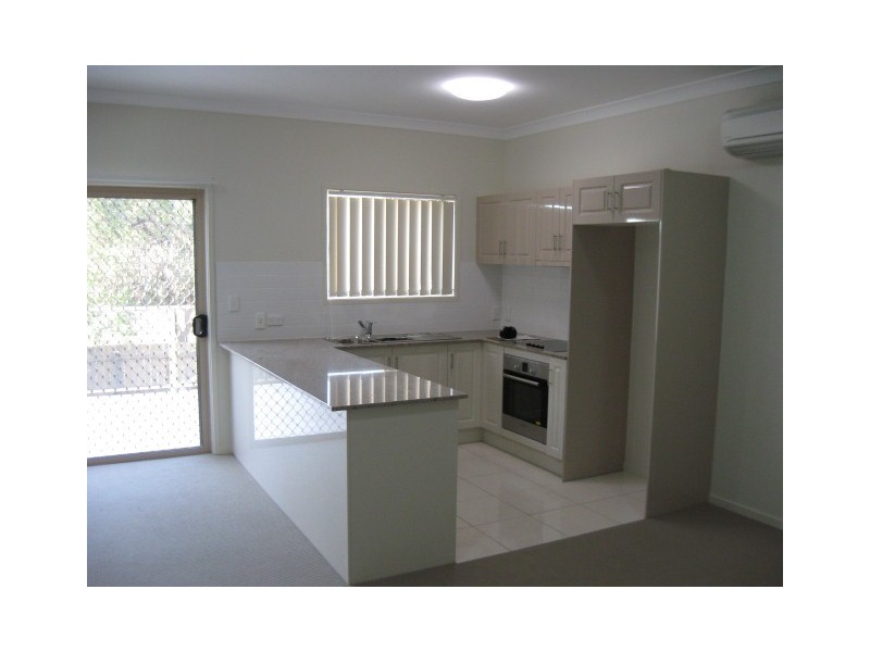 2/22 Jellicoe Street, Coorparoo QLD 4151