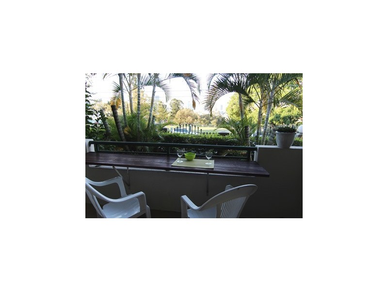 34/23 Edmondstone Street, South Brisbane QLD 4101