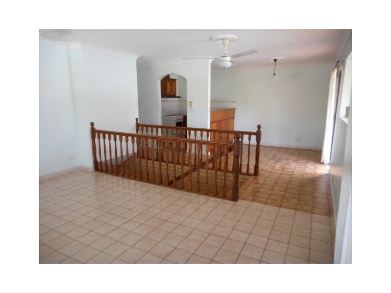 1/8 Heidelberg Street, East Brisbane QLD 4169