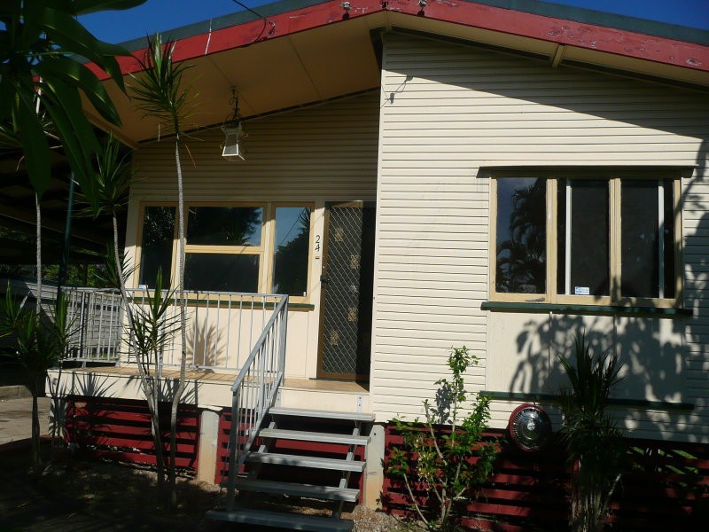 24 Harlen Road, Salisbury QLD 4107